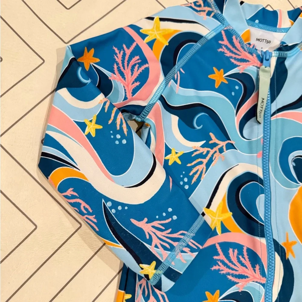 Mott50 x Maisonette Bright Wave Swimsuit - Picture 6 of 14